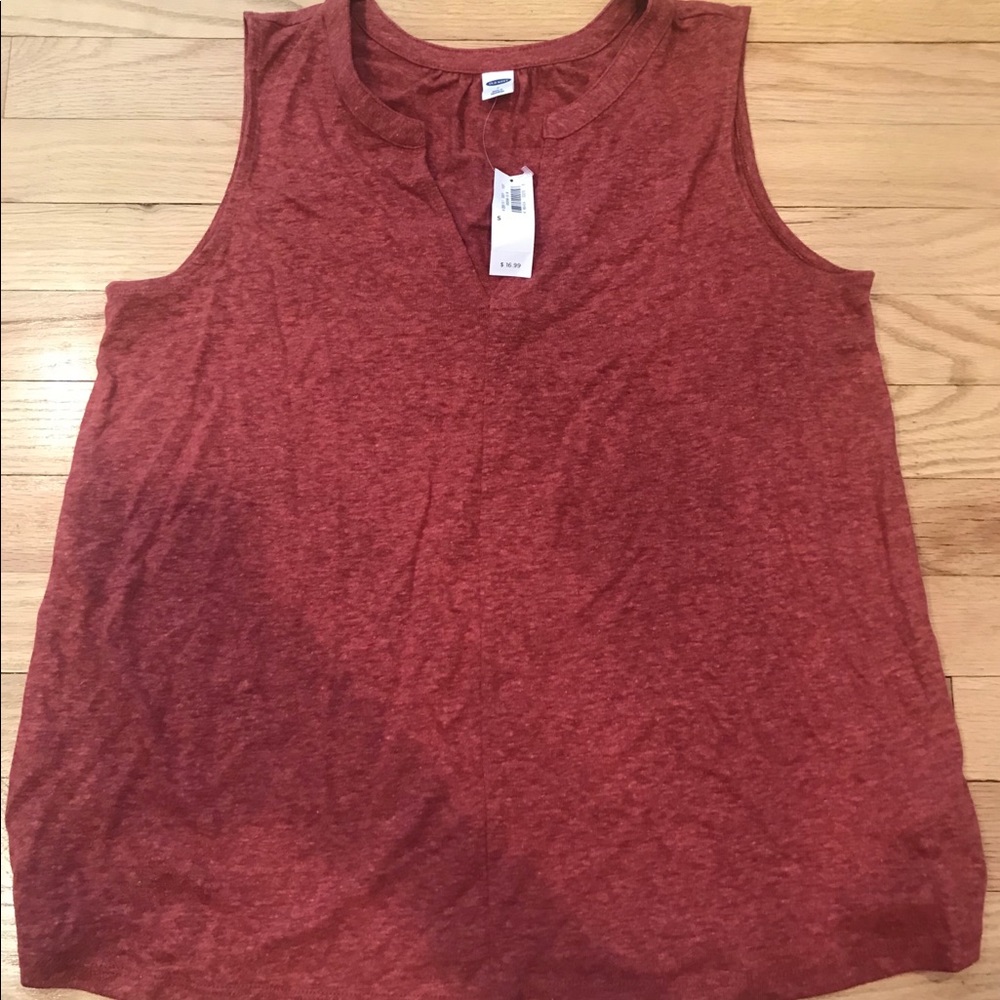 Old Navy rust top!